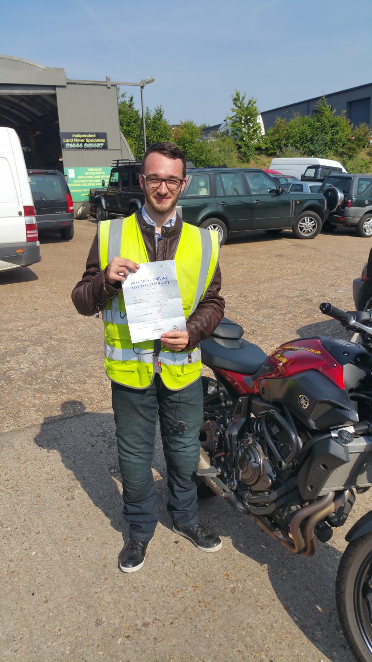 Happy Horsham Biker passes DAS