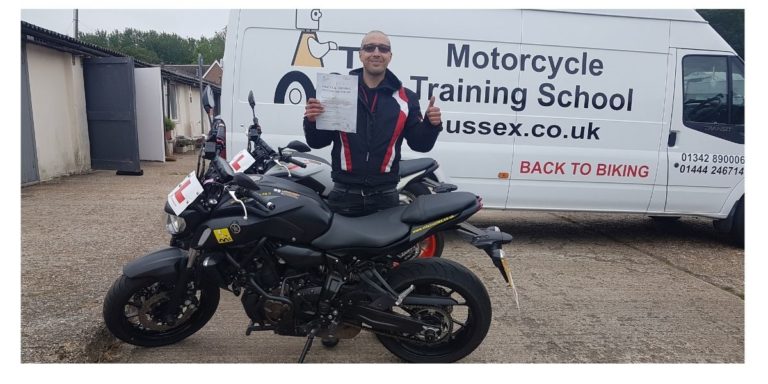 Excellent DAS pass for Londoner Mourad!
