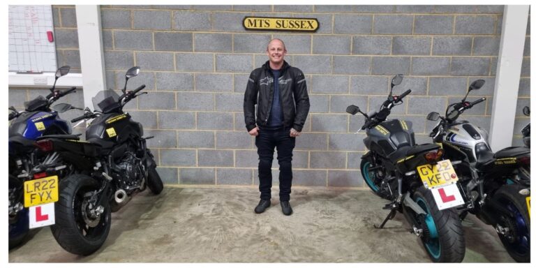 Super pass for Shane