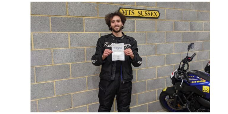 Wonderful pass for Samuele of Worthing!