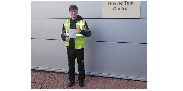 Perfect first time pass for Ollie