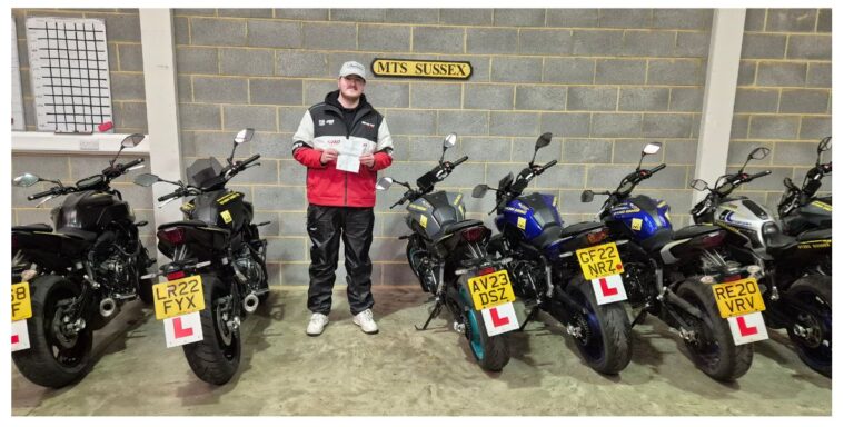 Excellent pass for Ethan!