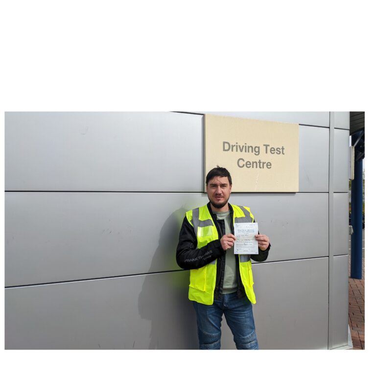 Oleksii from Haywards Heath does DAS